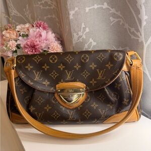 Louis Vuitton Brown Monogram  Beverly MM Shoulder Bag